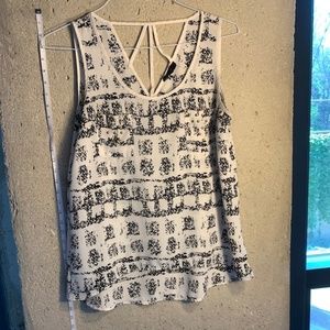 Edge Tank - Size Medium - Very comfy!